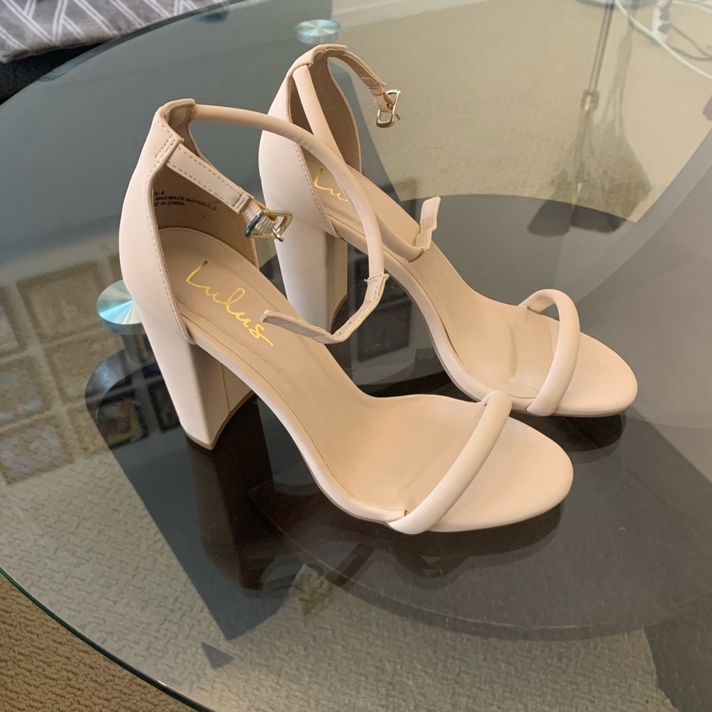 Lulu nude heels size 8 never worn -$20
